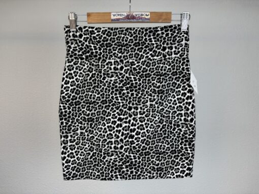 Mini Skirt - Image 13